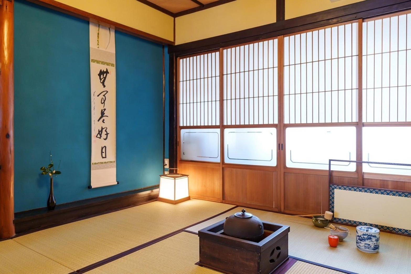 宮島 町家宿 進龍庵 Хацукаити Экстерьер фото